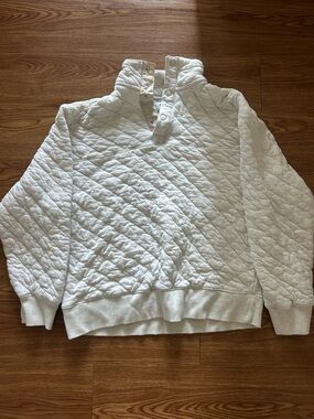 Old Navy White Quilted Pullover Jacket